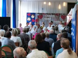 "Babci i Dziadka - przyznać to trzeba. Każdemu dziecku w życiu potrzeba!"