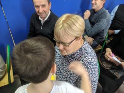 "Babci i Dziadka - przyznać to trzeba. Każdemu dziecku w życiu potrzeba!"