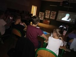 "Noc Bibliotek" Filii Bibliotecznej i biblioteki szkolnej w Chludniach - "Do dzieła!"   