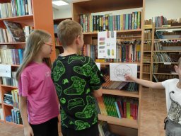 "Noc Bibliotek" Filii Bibliotecznej i biblioteki szkolnej w Chludniach - "Do dzieła!"   