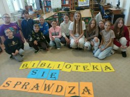 „Noc Bibliotek” Filii Bibliotecznej i biblioteki szkolnej w Chludniach – „Biblioteka (się) sprawdza"