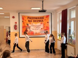 Uroczyste ślubowanie pierwszoklasistów