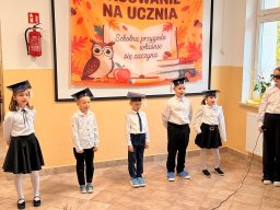 Uroczyste ślubowanie pierwszoklasistów