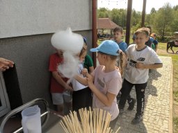 Wycieczka do ośrodka jeździeckiego „Quźnia Dzieciom” w Budach Czarnockich